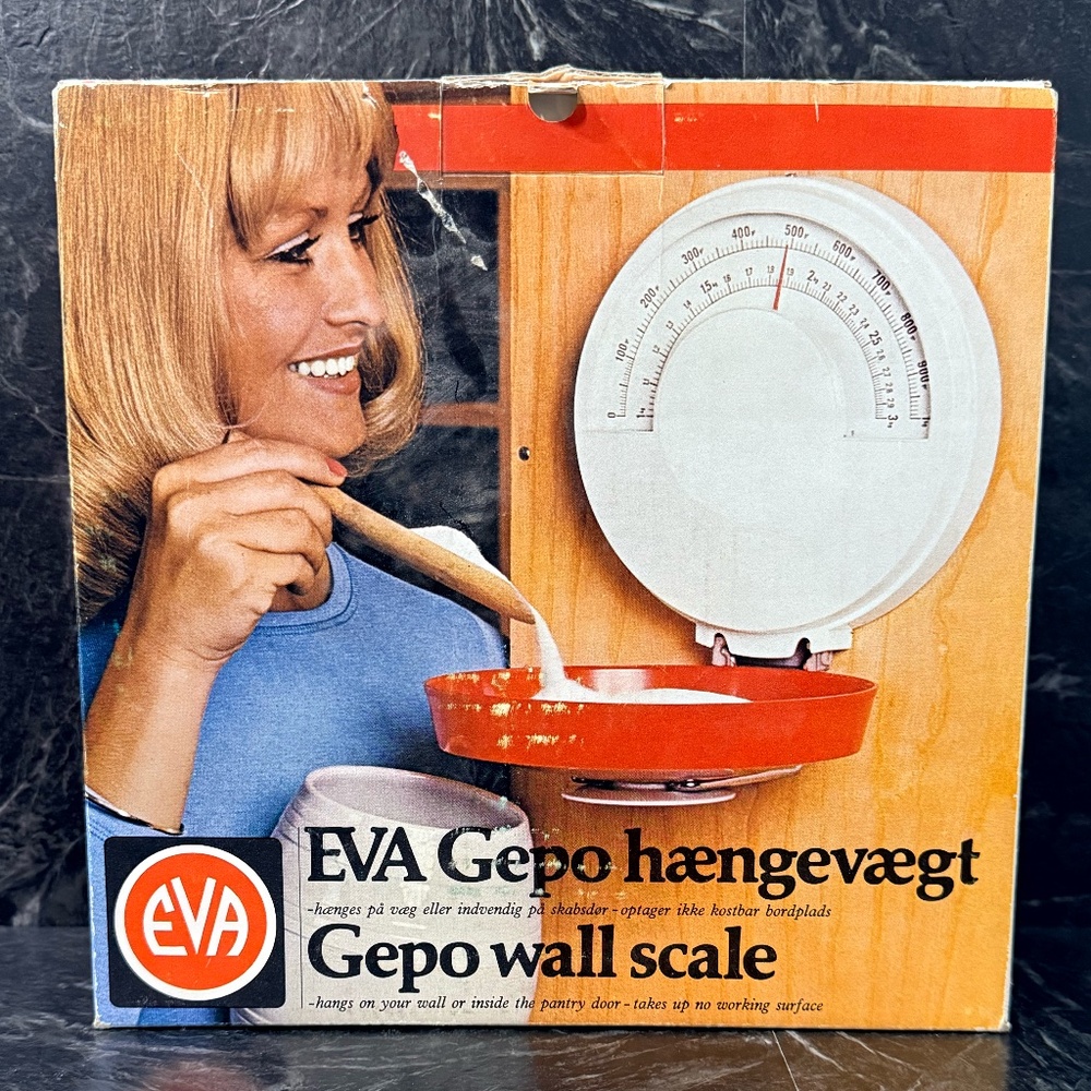 EVA Gepo Wall Scale Vintage